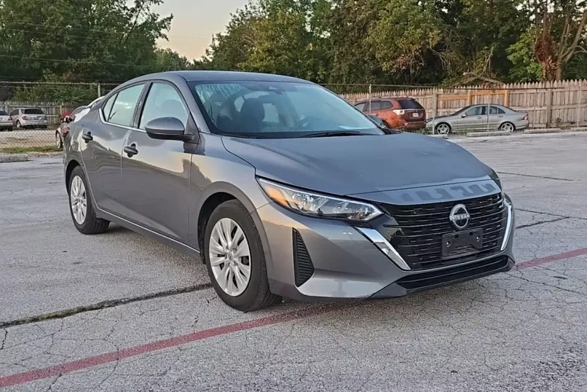 2024 Nissan Sentra S photo 1