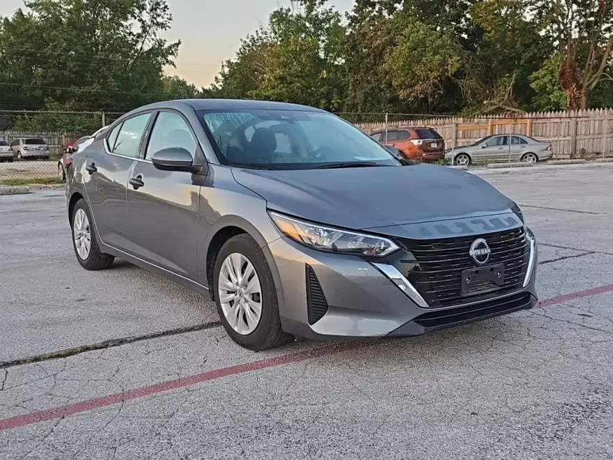 2024 Nissan Sentra S photo 1