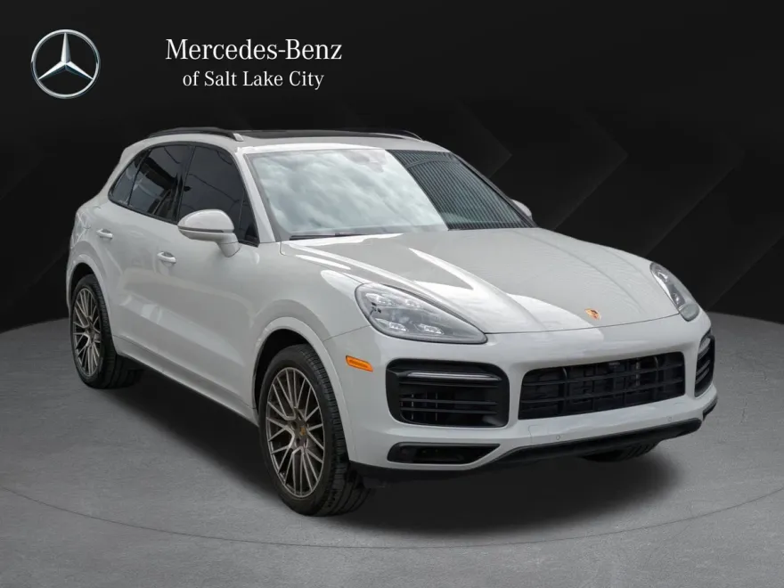 2022 Porsche Cayenne S Platinum Edition photo 1