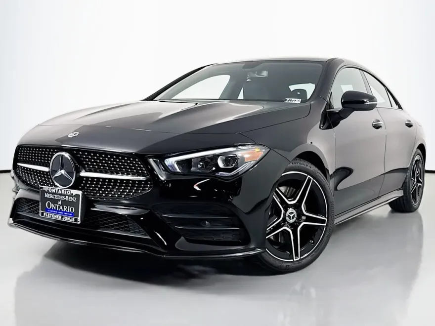 2023 Mercedes Benz CLA 250 photo 1