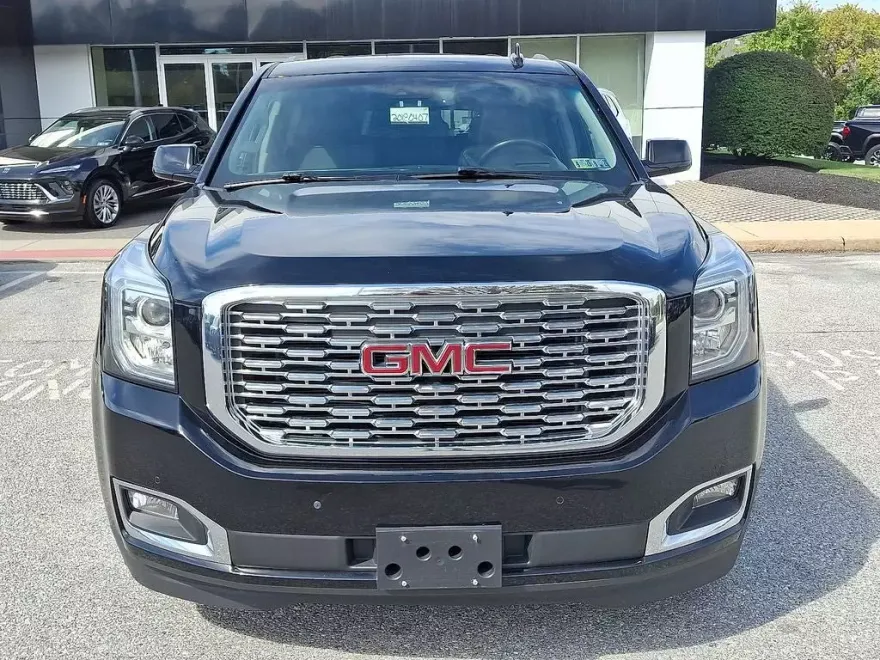 2018 Gmc Yukon XL Denali photo 1