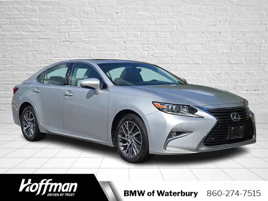 2016 Lexus ES 350 photo 1