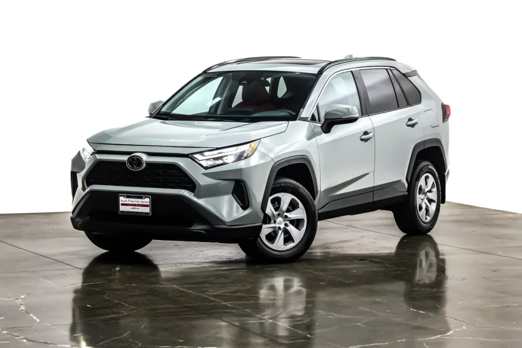 2022 Toyota RAV4 XLE Premium photo 1