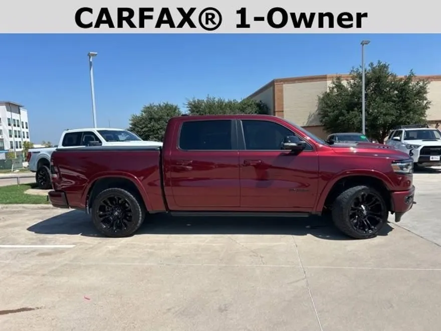 2022 Ram 1500 Limited photo 1