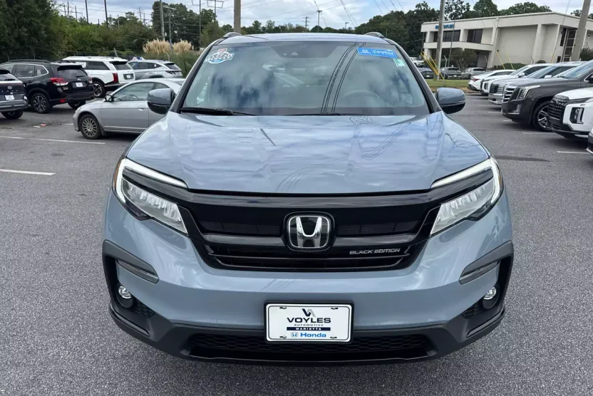 2022 Honda Pilot Black Edition photo 1