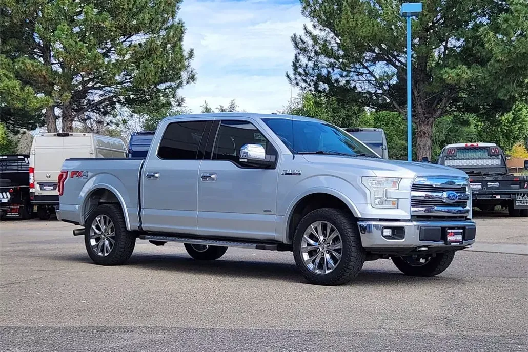 2016 Ford F-150 Lariat photo 1