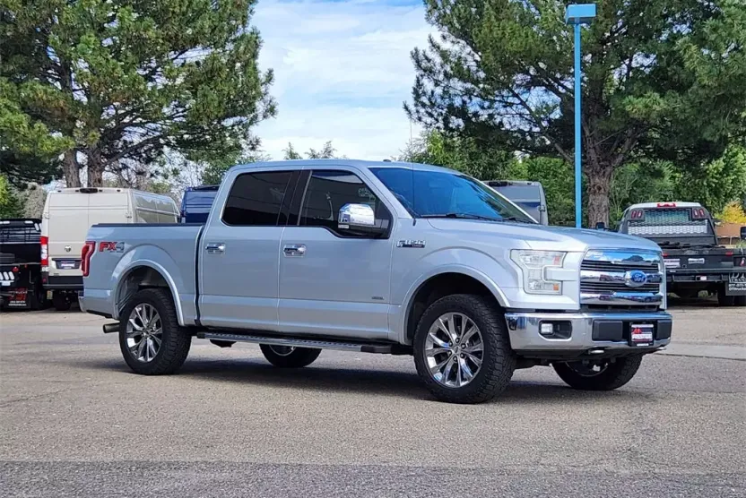 2016 Ford F-150 Lariat photo 1