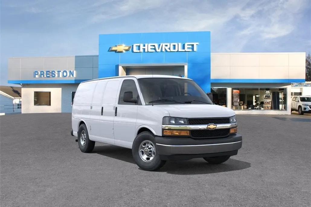 2025 Chevrolet Express Cargo Van Work photo 1