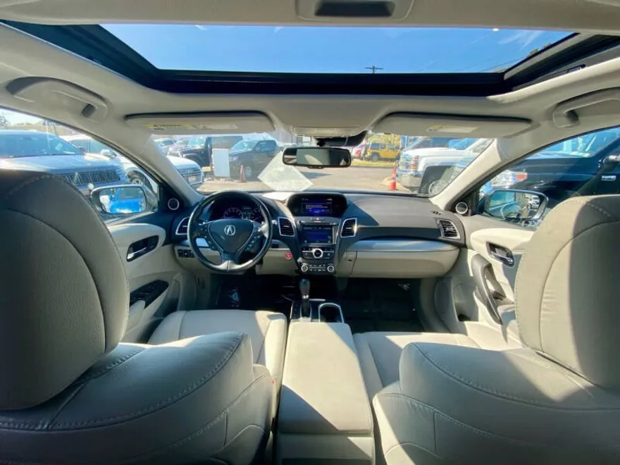 2016 Acura RDX Advance photo 1
