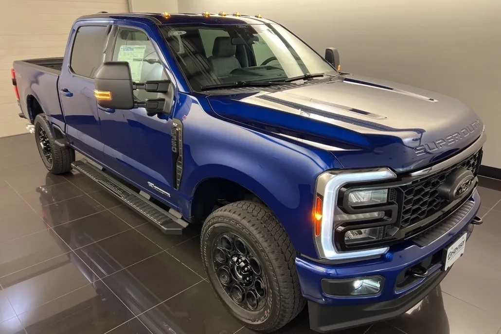 2026 Ford F-350 XLT photo 1