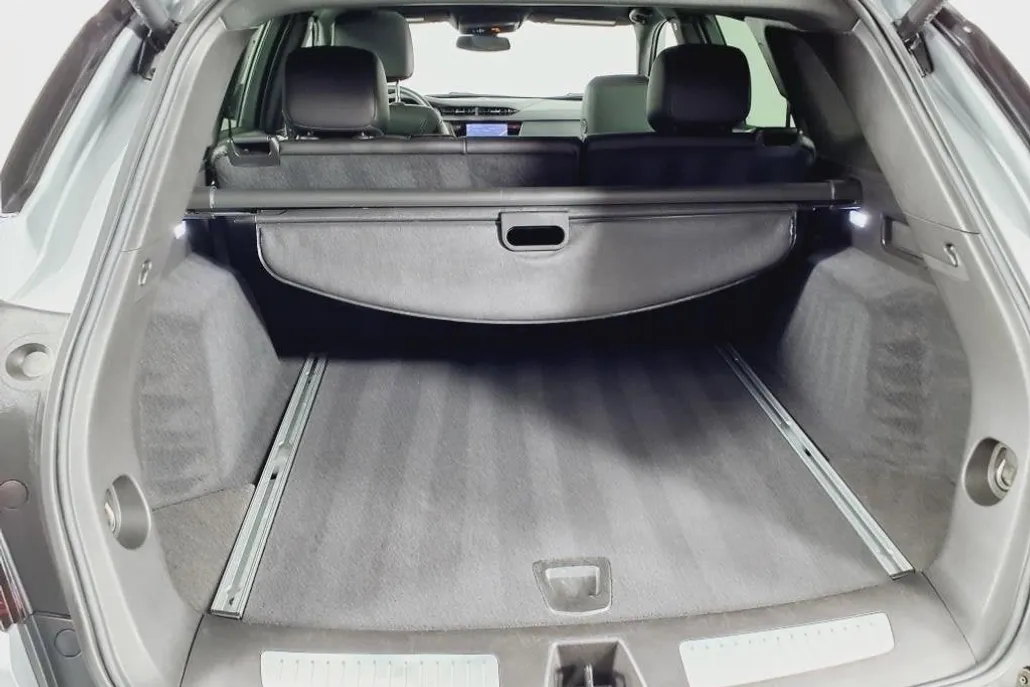 2025 Cadillac XT5 Premium Luxury photo 1