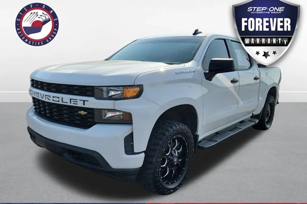 2020 Chevrolet Silverado 1500 Custom photo 1