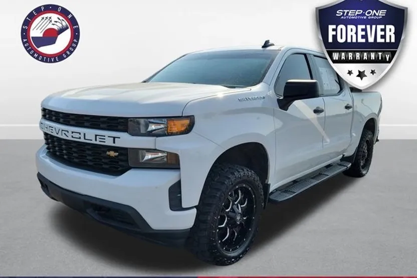 2020 Chevrolet Silverado 1500 Custom photo 1