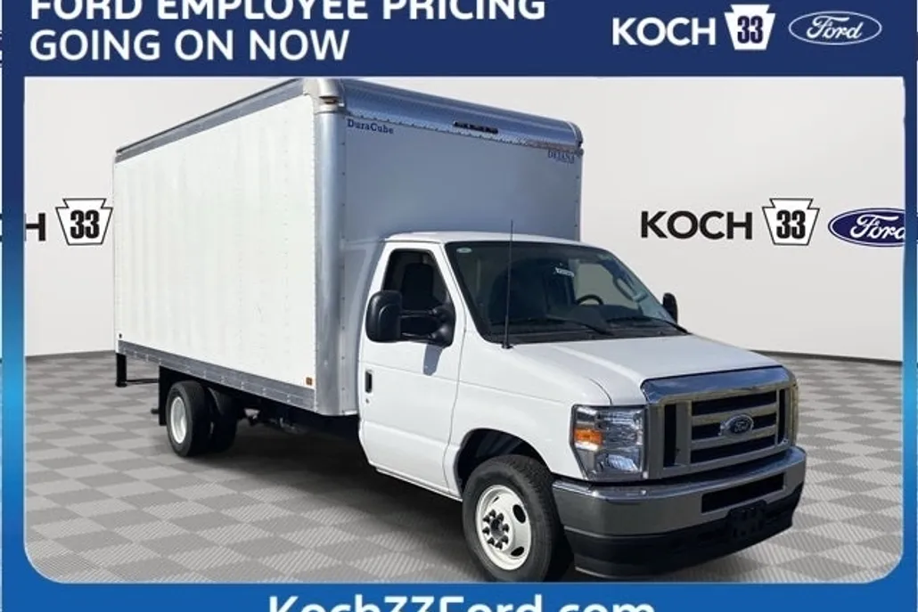2025 Ford E-350 photo 1