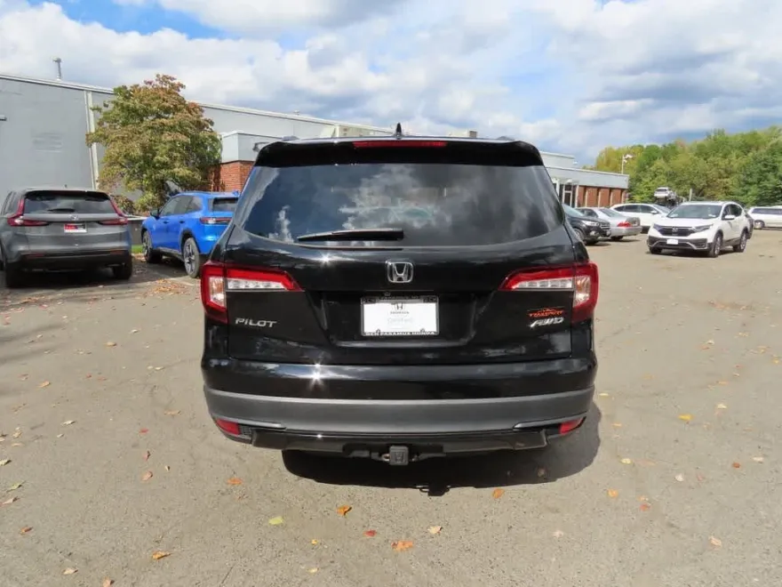 2022 Honda Pilot TrailSport photo 1