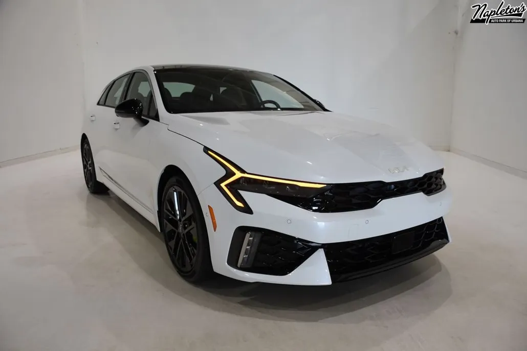 2026 Kia K5 GT photo 1