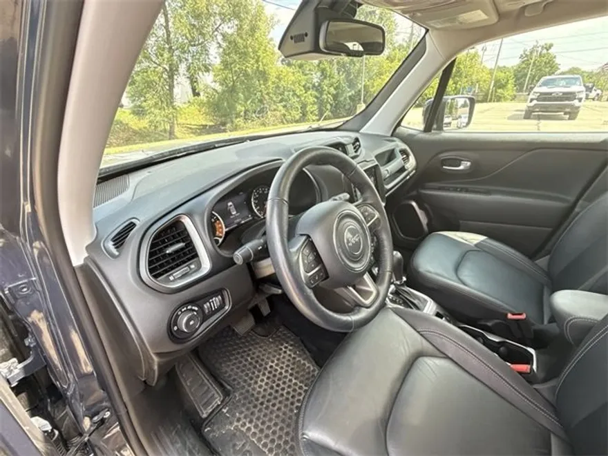 2022 Jeep Renegade Limited photo 1