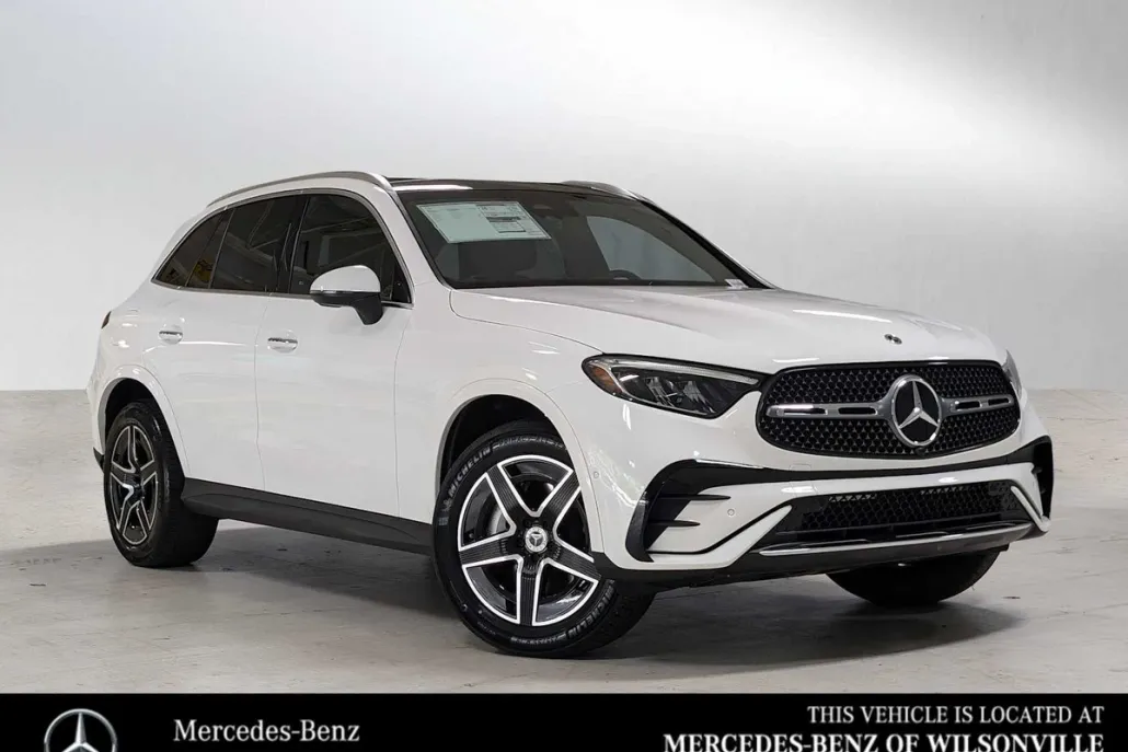 2025 Mercedes Benz GLC 300 4MATIC photo 1