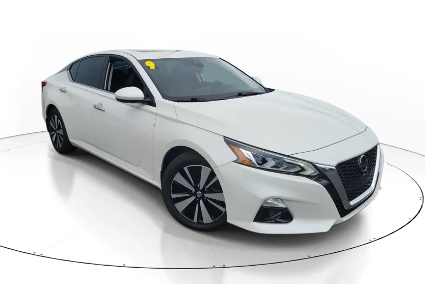2019 Nissan Altima 2.5 SL photo 1