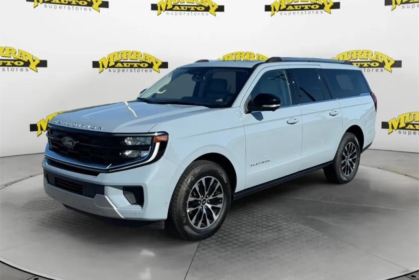 2025 Ford Expedition MAX Platinum photo 1