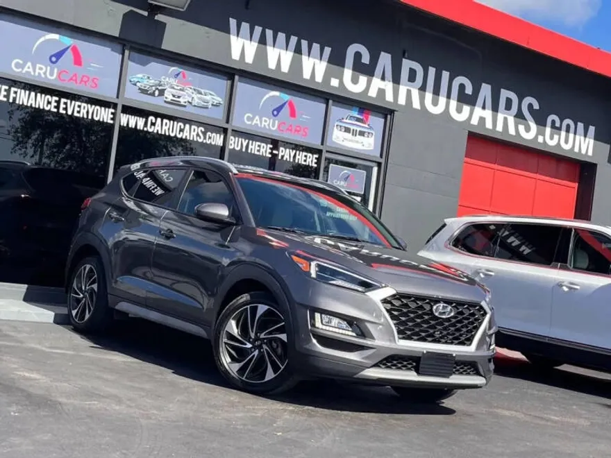 2021 Hyundai Tucson Sport photo 1