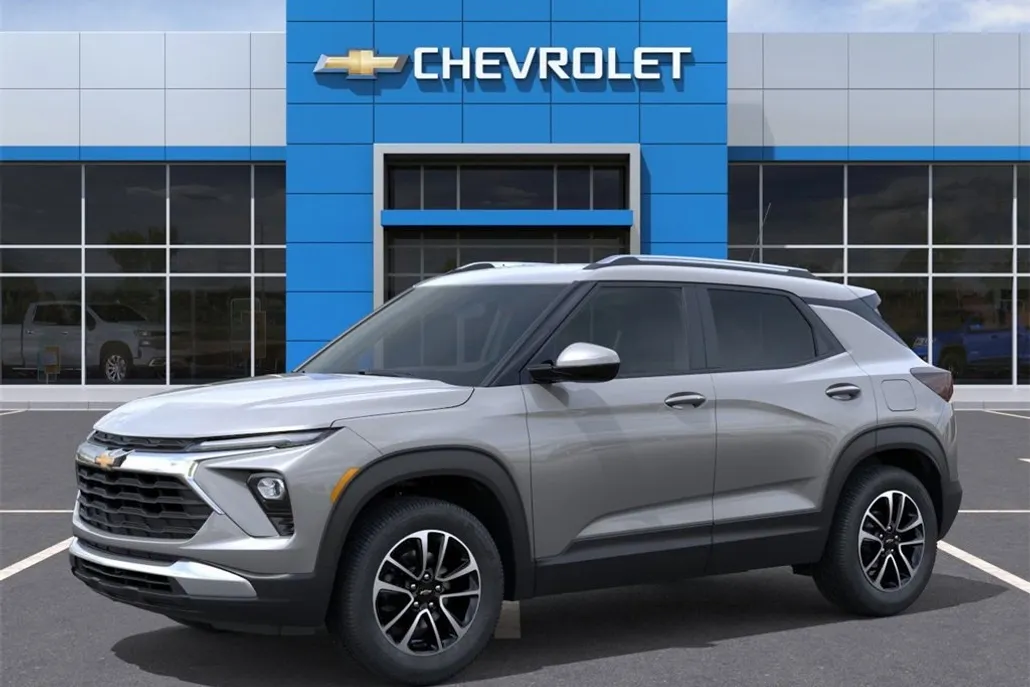2026 Chevrolet Trailblazer LT photo 1
