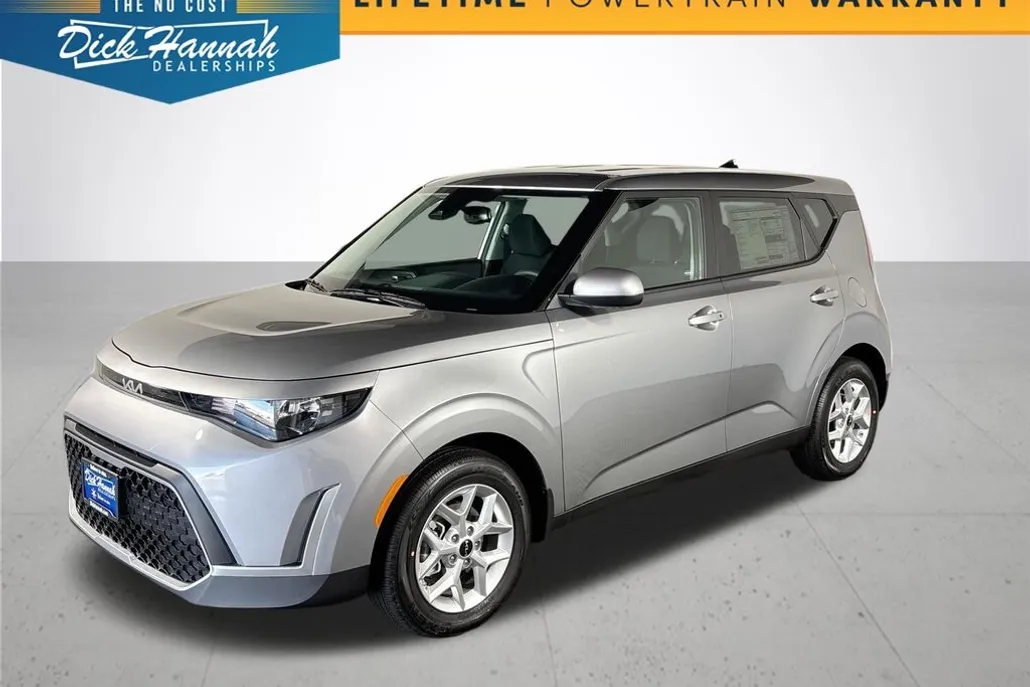 2025 Kia Soul S photo 1