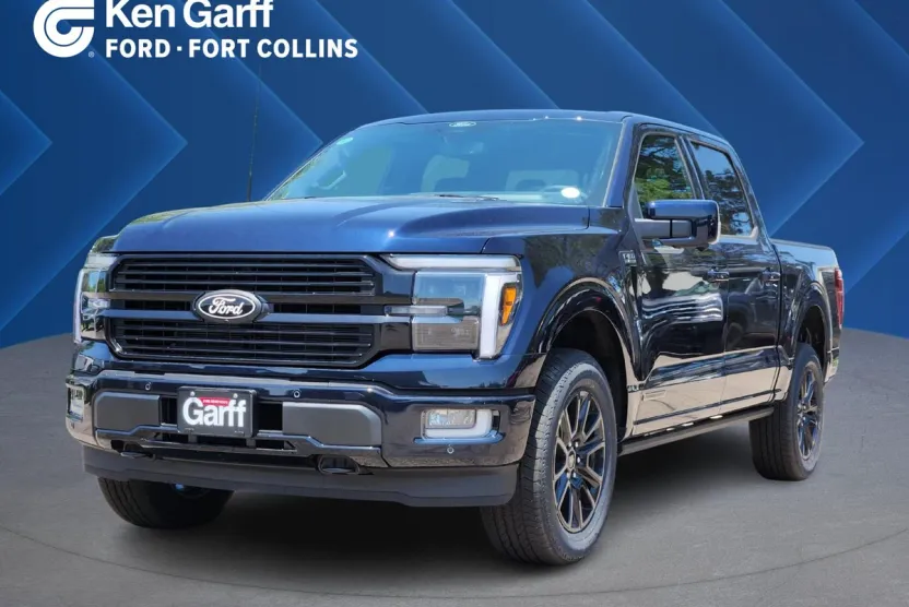 2025 Ford F-150 Platinum photo 1
