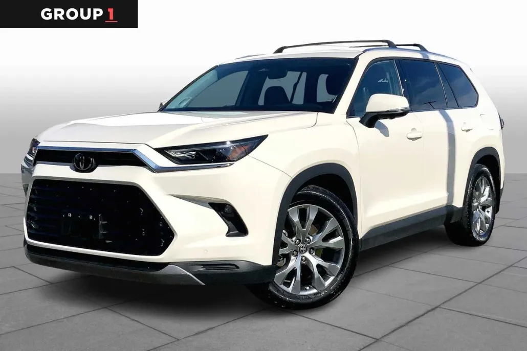 2024 Toyota Grand Highlander Limited photo 1