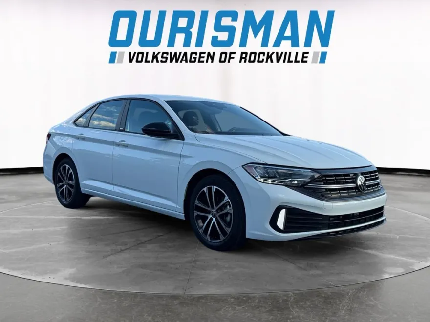 2024 Volkswagen Jetta 1.5T Sport photo 1