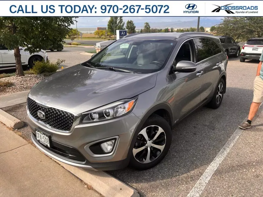 2016 Kia Sorento EX photo 1