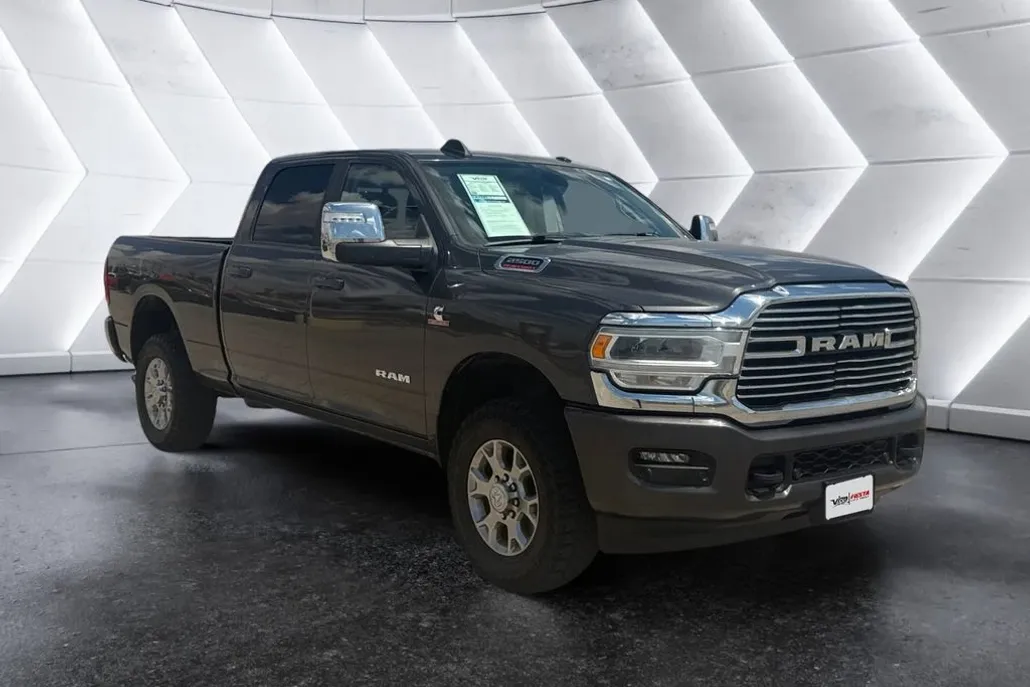 2024 Ram 2500 Laramie photo 1