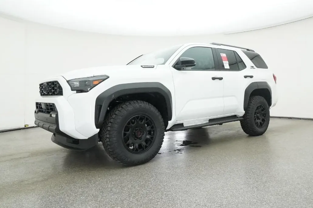 2025 Toyota 4Runner Off-Road 4WD TRD photo 1