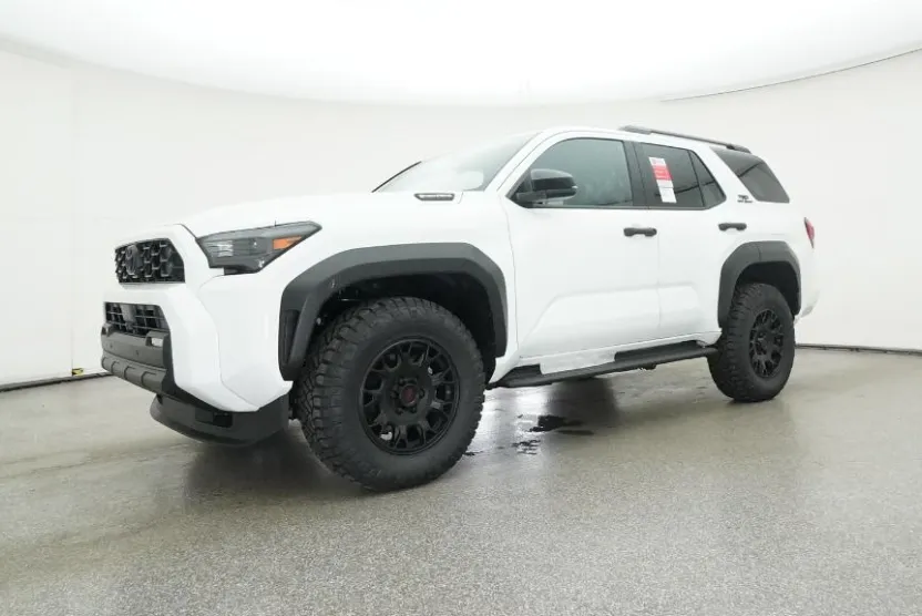 2025 Toyota 4Runner Off-Road 4WD TRD photo 1