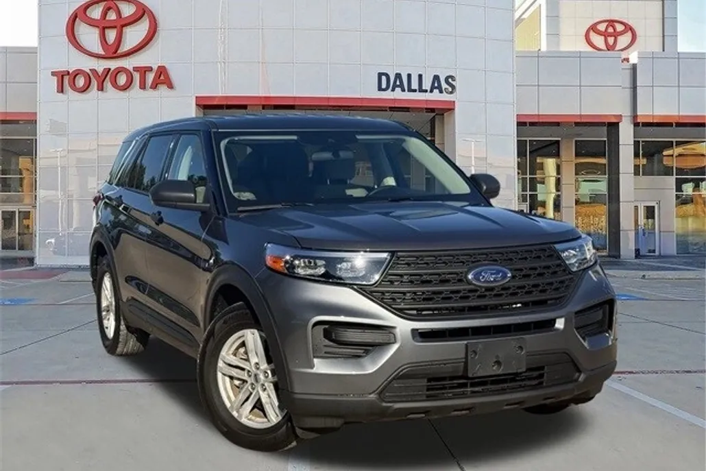 2024 Ford Explorer Base photo 1