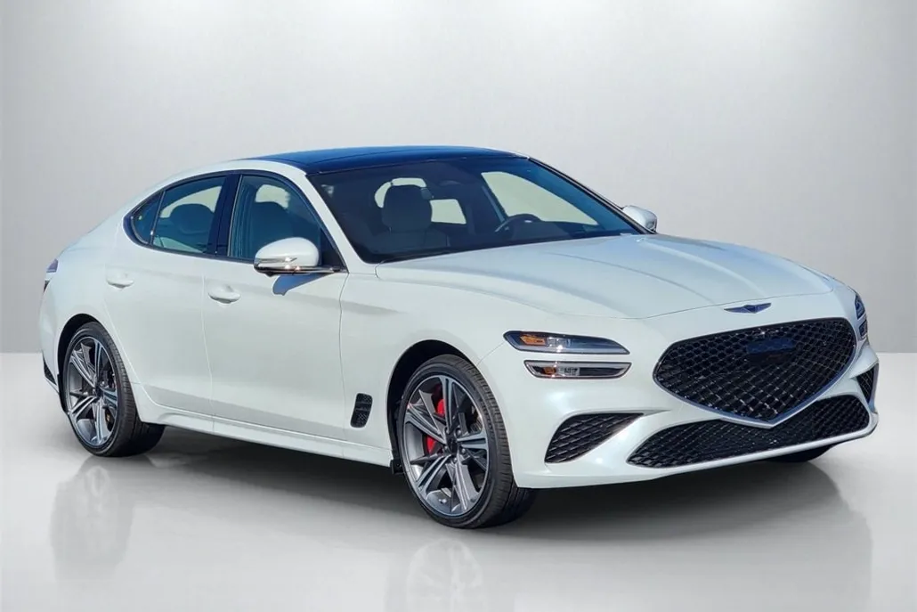 2025 Genesis G70 3.3T Sport Prestige photo 1