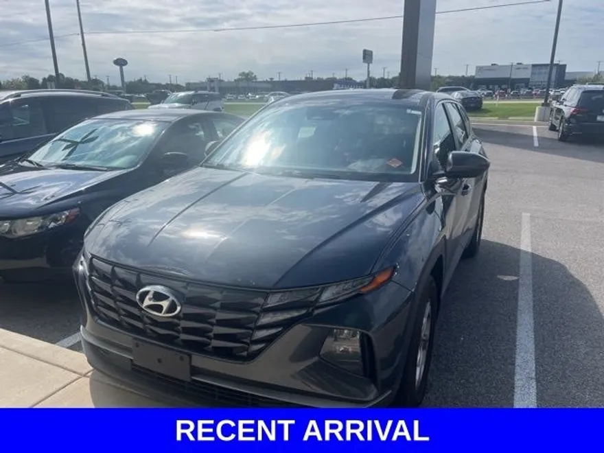 2023 Hyundai Tucson SE photo 1