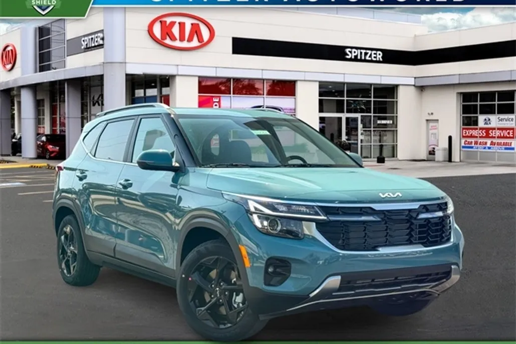 2026 Kia Seltos EX photo 1