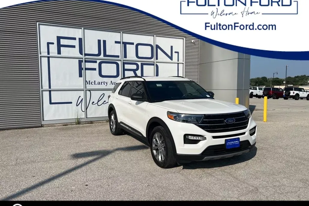 2020 Ford Explorer XLT photo 1