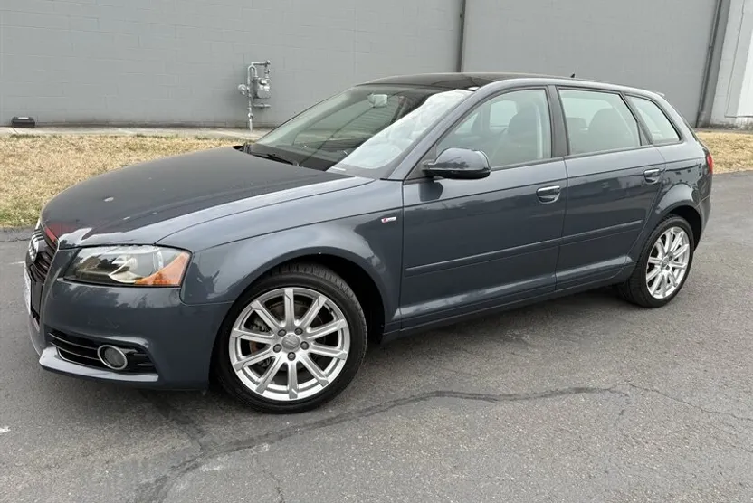 2012 Audi A3 2.0 TDI Premium Plus S line photo 1