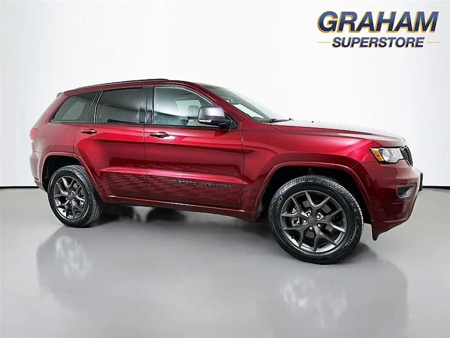 2021 Jeep Grand Cherokee Anniversary Edition photo 1