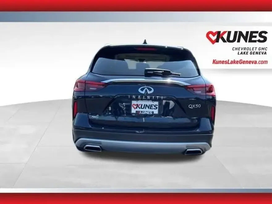 2020 Infiniti QX50 Luxe photo 1