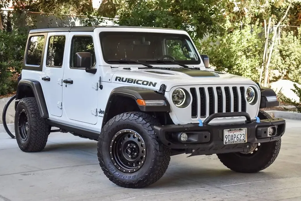 2023 Jeep Wrangler Rubicon 4xe photo 1