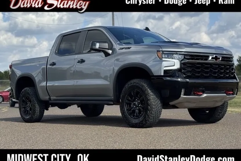 2024 Chevrolet Silverado 1500 ZR2 photo 1