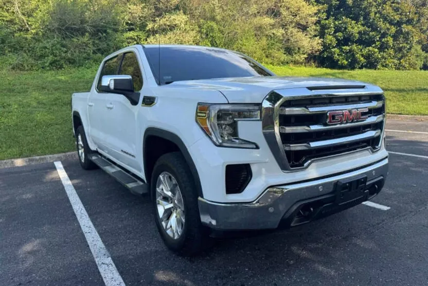 2020 Gmc Sierra 1500 SLE photo 1