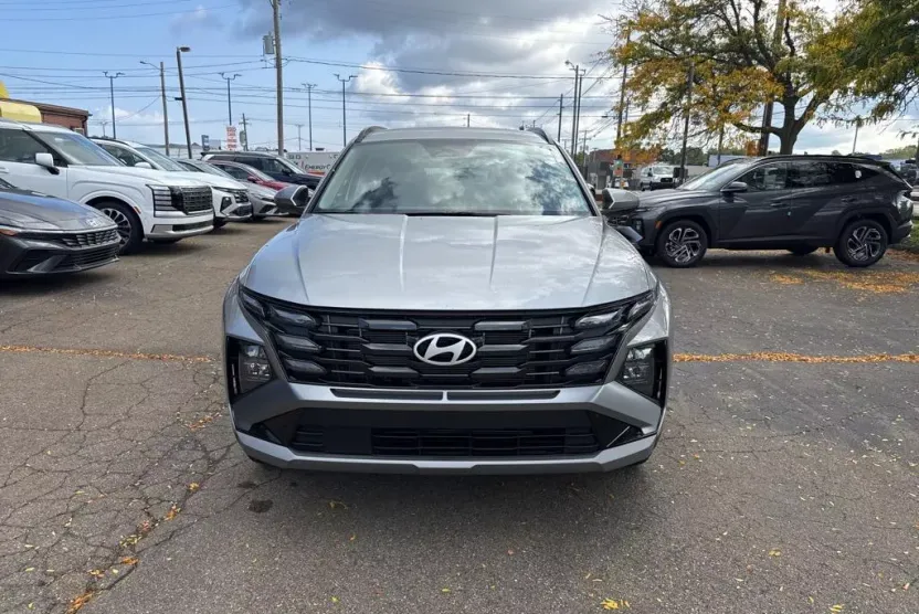 2026 Hyundai Tucson SEL photo 1