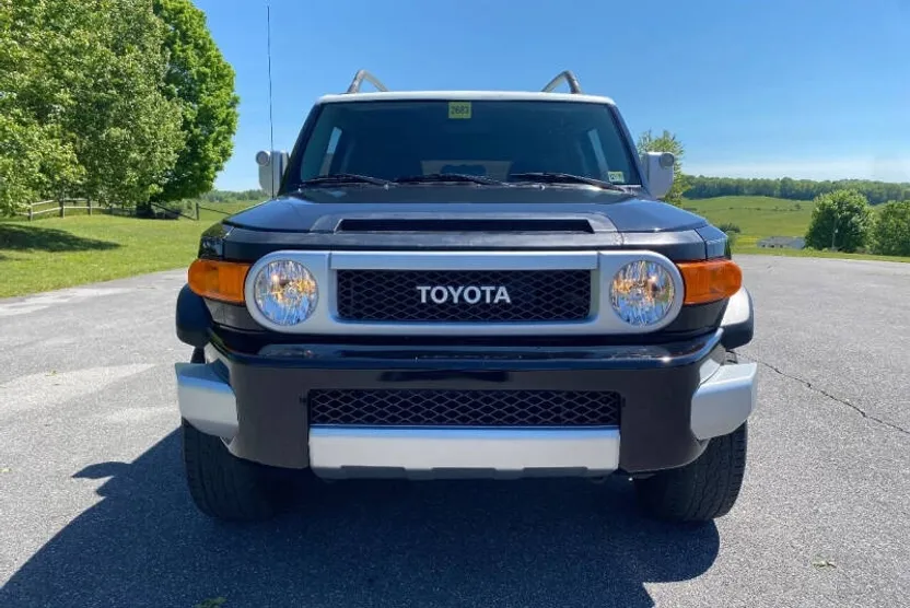 2007 Toyota FJ Cruiser Base photo 1