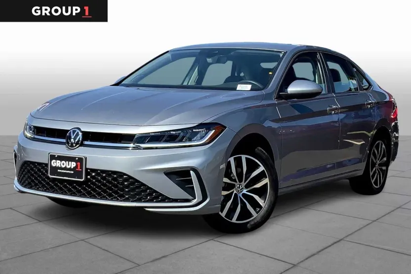 2025 Volkswagen Jetta SE photo 1
