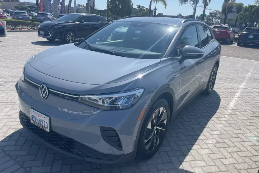 2021 Volkswagen ID.4 Pro photo 1