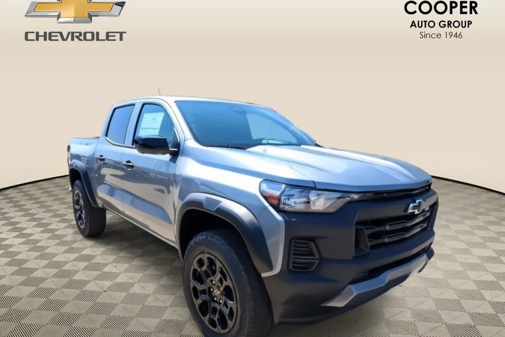 2026 Chevrolet Colorado Trail Boss photo 1